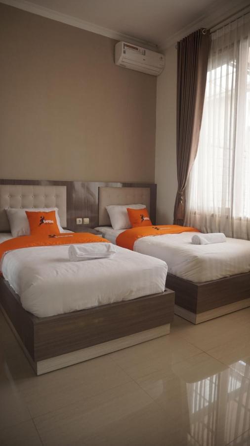Kirana Residence By Sampai Coliving Jogjacarta Exterior foto