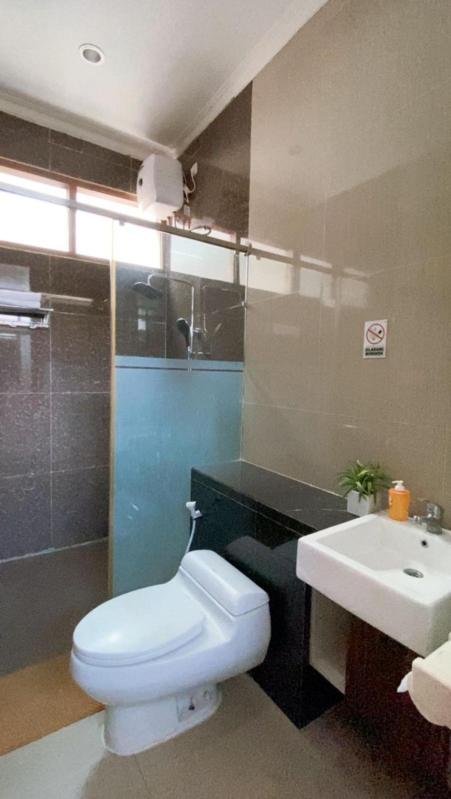 Kirana Residence By Sampai Coliving Jogjacarta Exterior foto